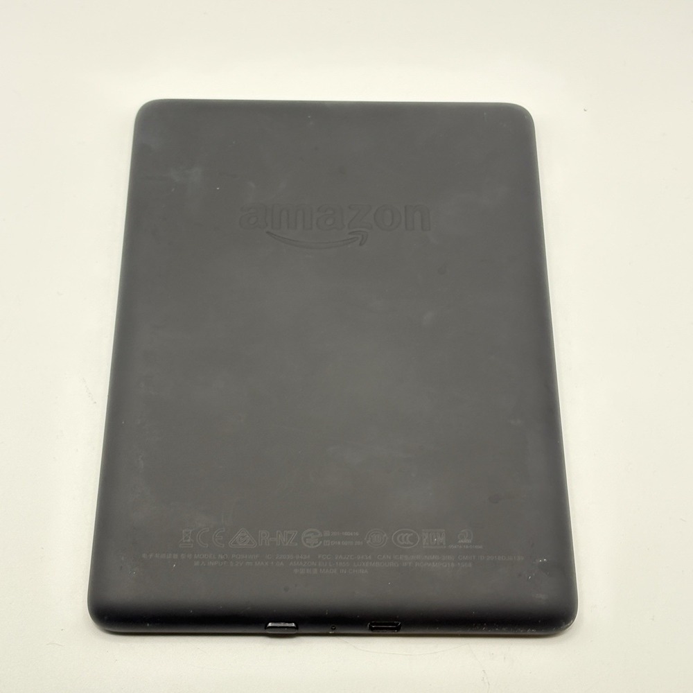 Amazon Kindle Paperwhite 10th Gen PQ94WIF 32GB 6" | No Cord - Tested Works - Picture 2 of 7